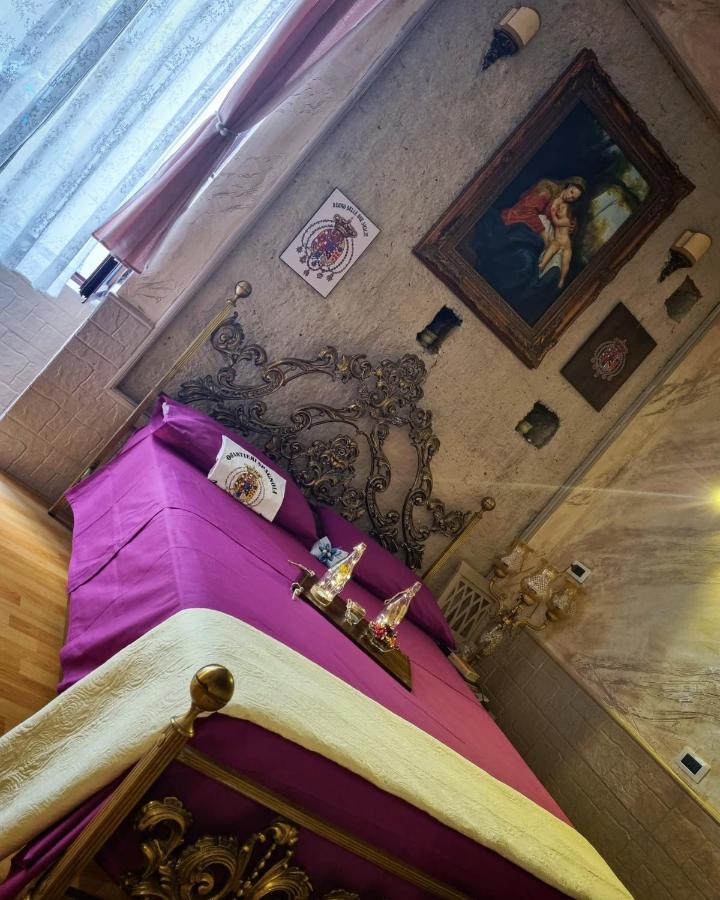 Il Borbonico A Toledo Apartment Naples Exterior photo